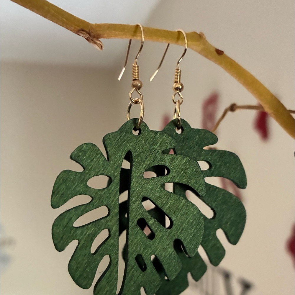 Green Leaf Earrings